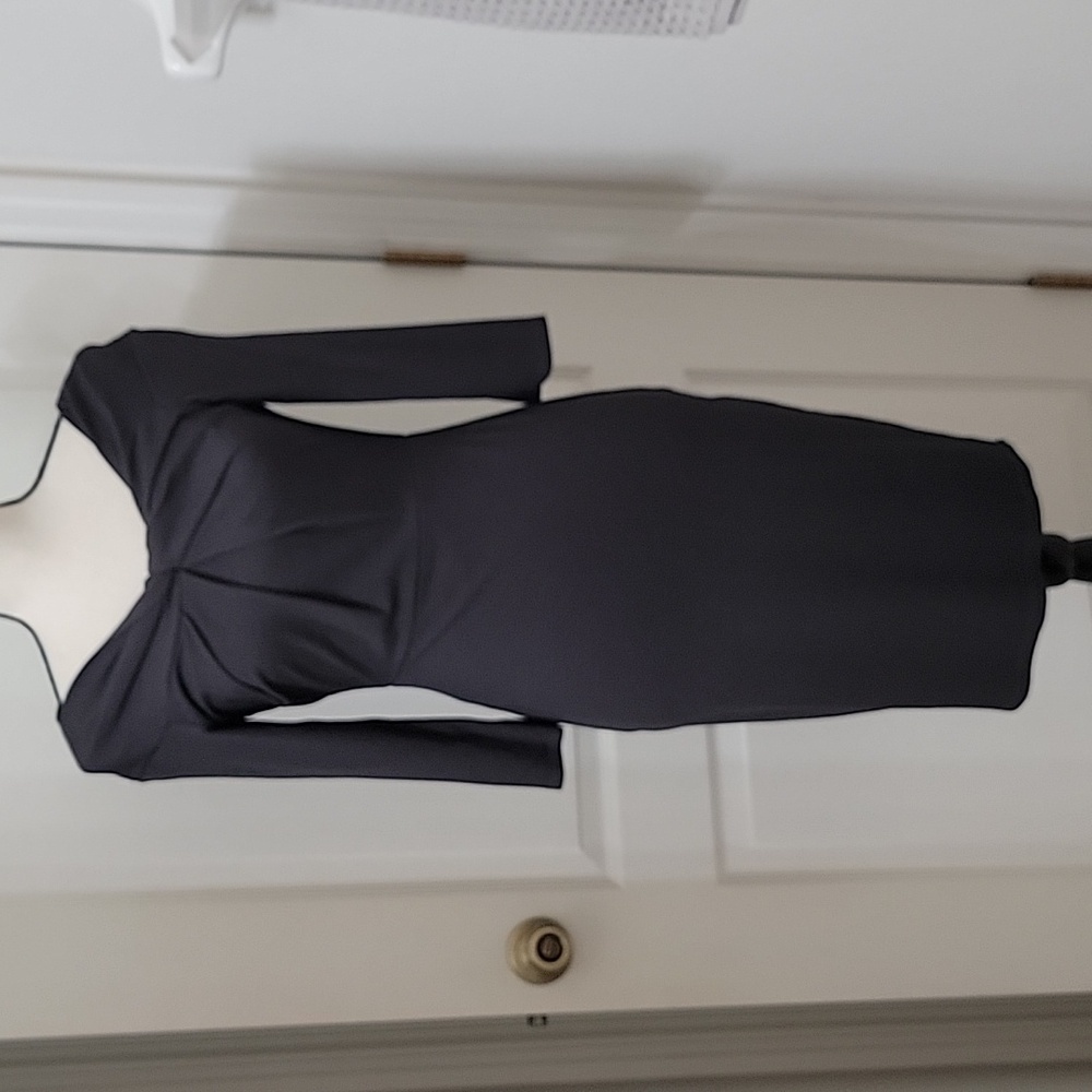 Ro & De Size S Charcoal Gray Midi Dress w/ Twist Detail Excellent Used Condition